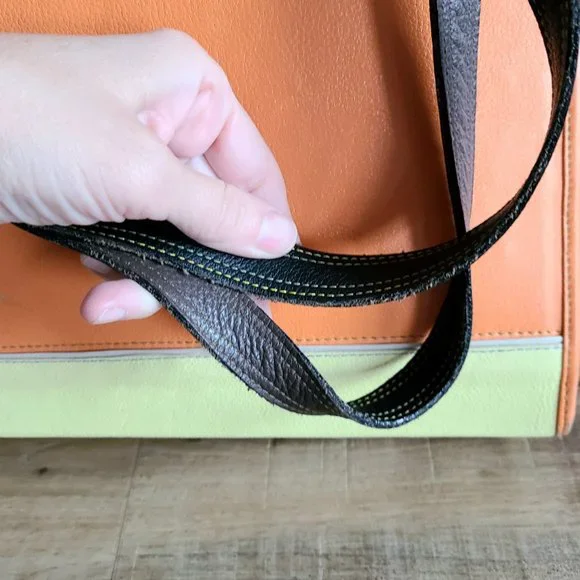 Guarnieleria rigo agudelo jerico-ant hand made leather bag. - Picture 15 of 16